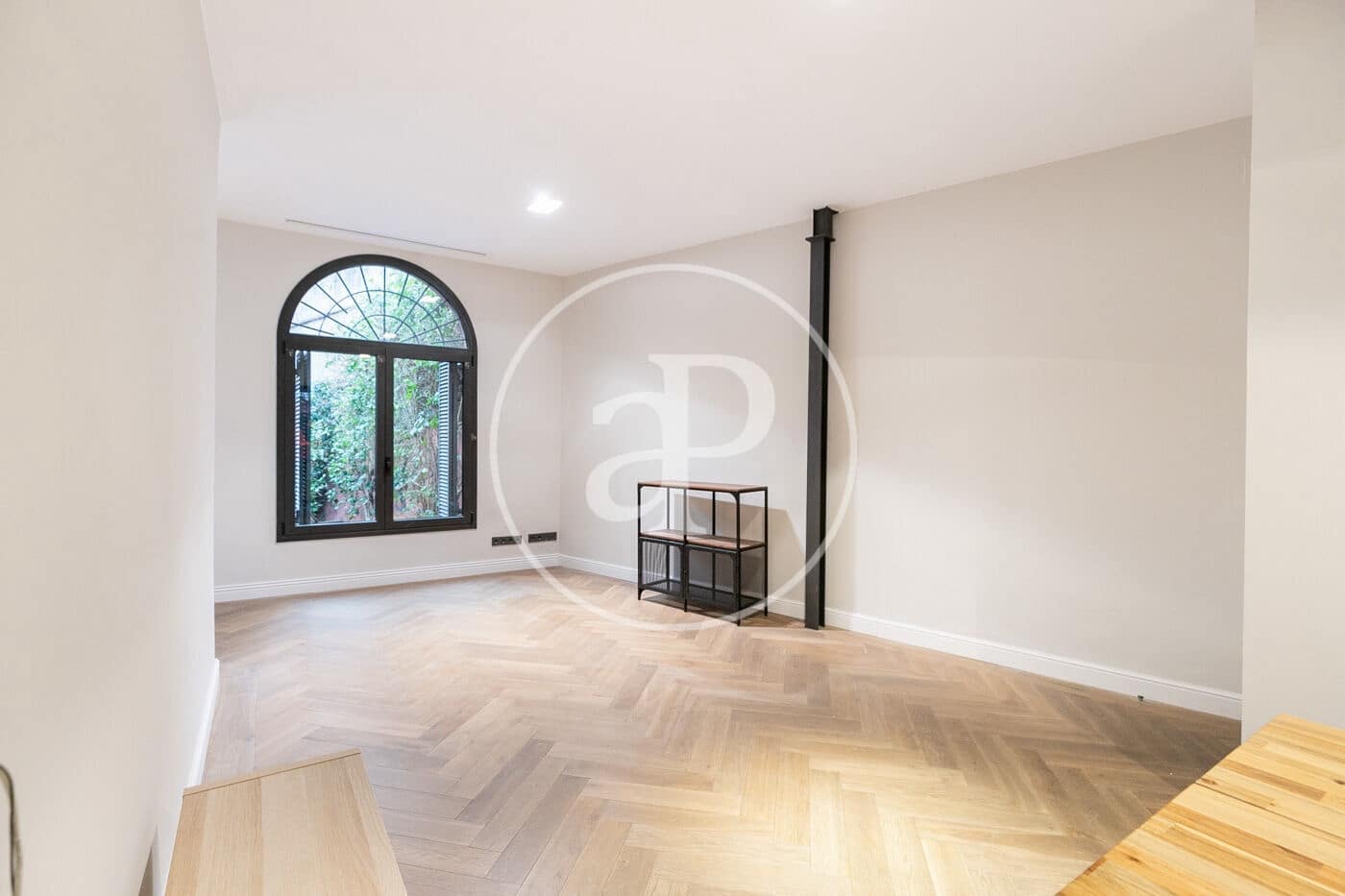 4 quarto Apartamento para arrendar em Barcelona cidade com garagem - 7 285 € (Ref: 8851729)