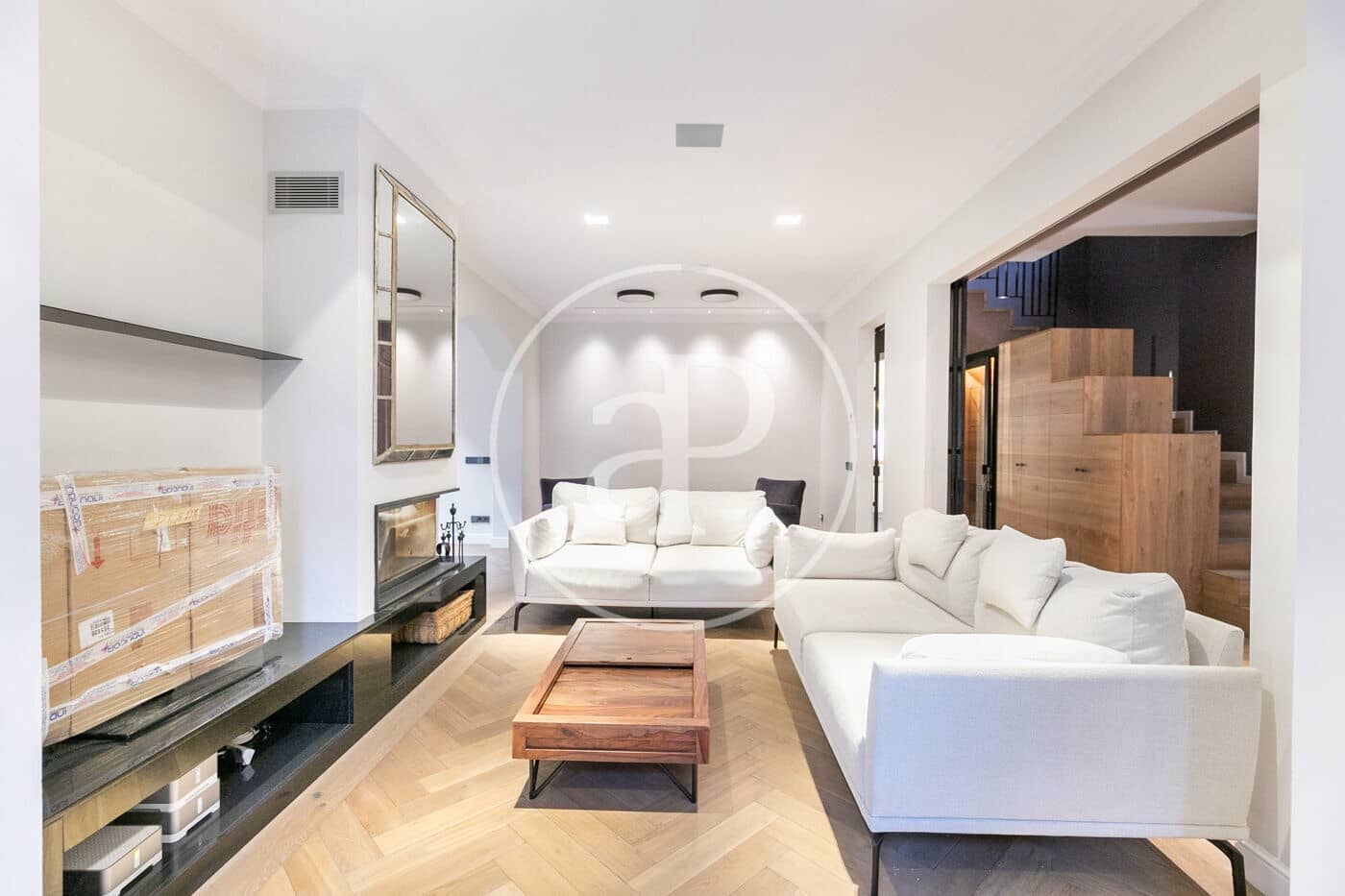 4 quarto Apartamento para arrendar em Barcelona cidade com garagem - 7 285 € (Ref: 8851729)