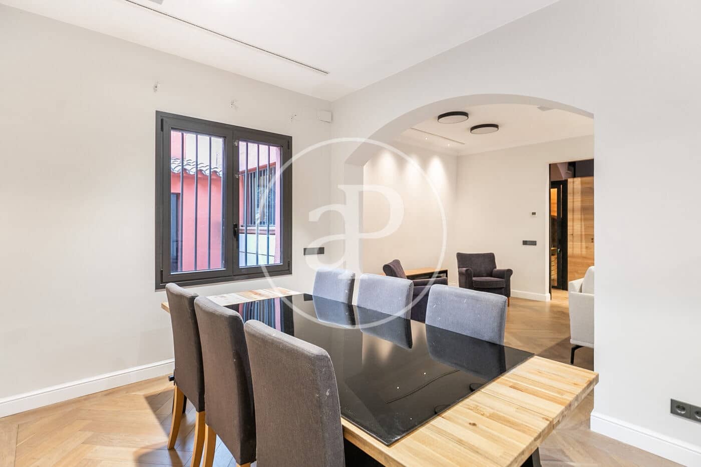 4 quarto Apartamento para arrendar em Barcelona cidade com garagem - 7 285 € (Ref: 8851729)