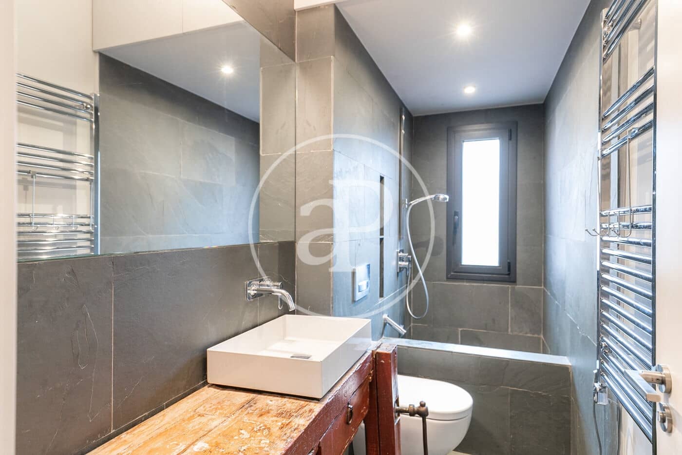4 quarto Apartamento para arrendar em Barcelona cidade com garagem - 7 285 € (Ref: 8851729)