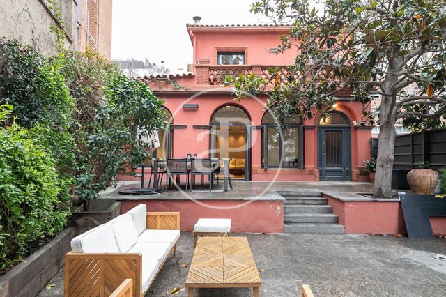 4 quarto Apartamento para arrendar em Les Tres Torres, Barcelona cidade com garagem - 7 285 € (Ref: 8851729)