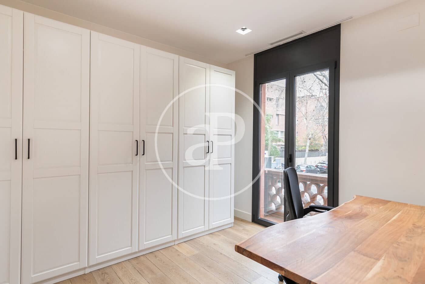 4 quarto Apartamento para arrendar em Barcelona cidade com garagem - 7 285 € (Ref: 8851729)
