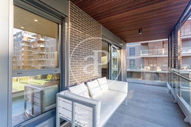 Apartamento de 3 habitaciones en Esplugues de Llobregat en venta con piscina - 1.350.000 € (Ref: 8855039)