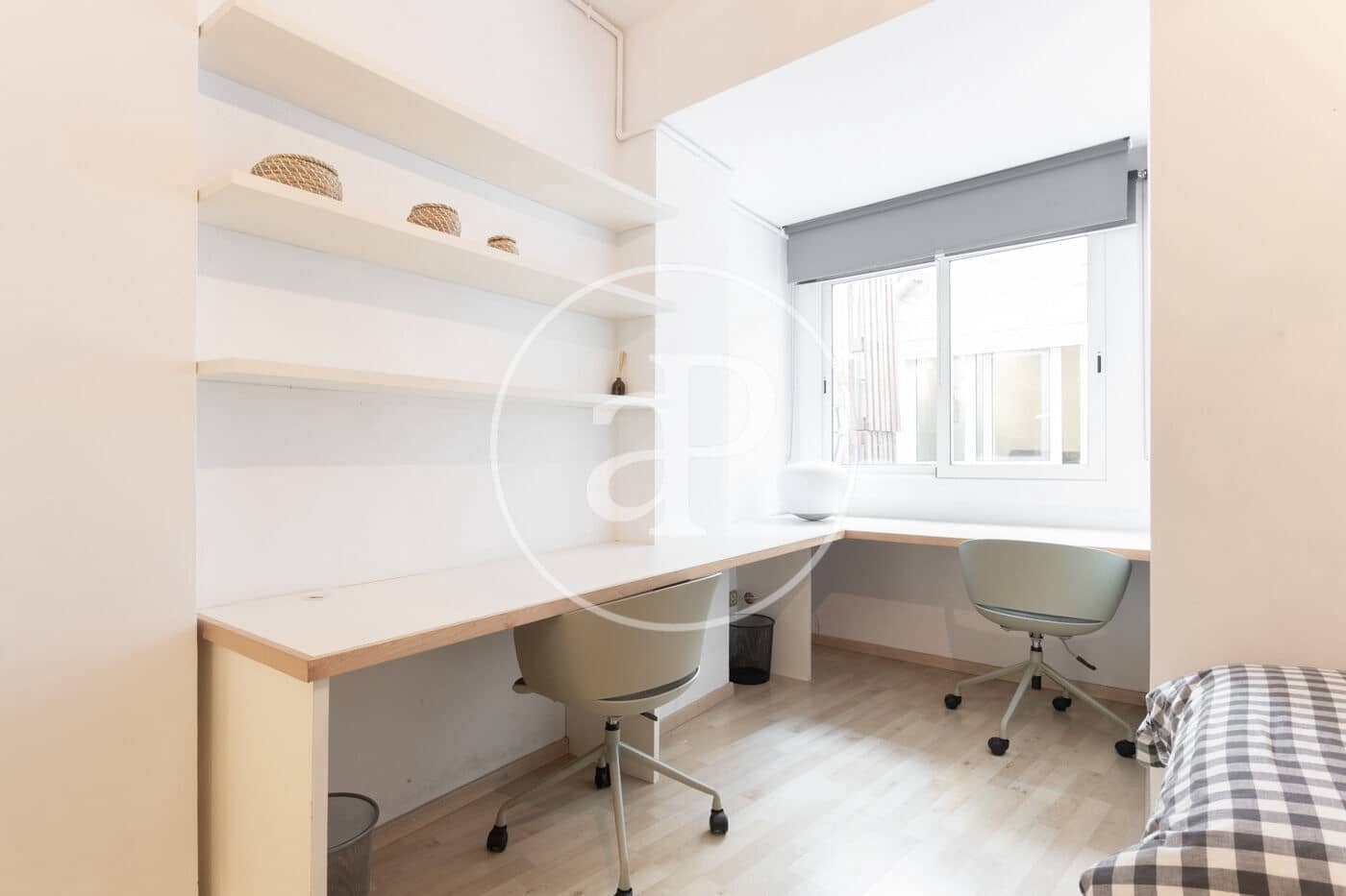 2 slaapkamer Appartement te huur in Barcelona stad - € 1.918 (Ref: 8857749)