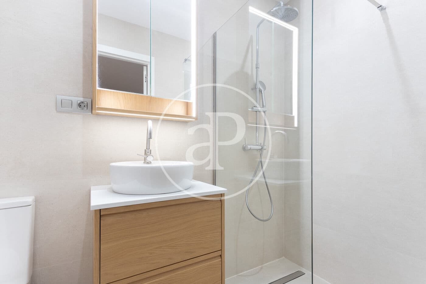 1 sypialnia Apartament do wynajęcia w Miasto Barcelona - 2 000 € (Ref: 8865178)