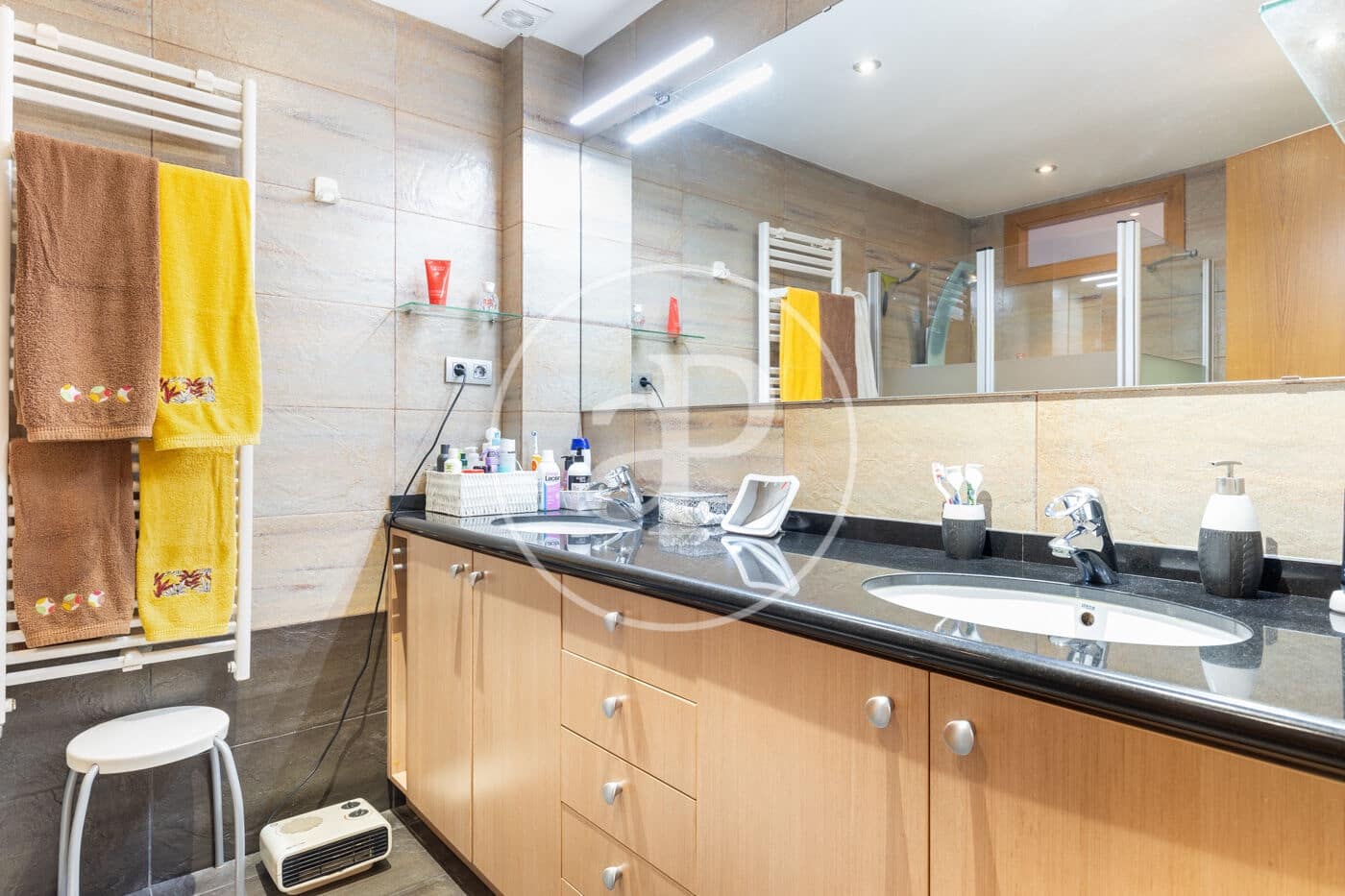 6 soveværelse Villa til salg i Sabadell - € 795.000 (Ref: 8874685)