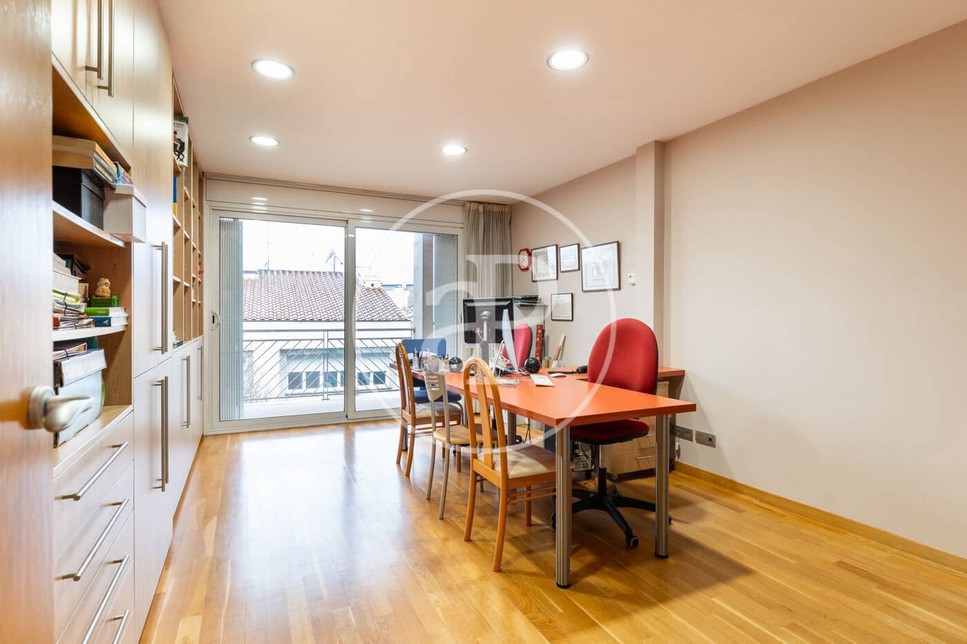 6 soveværelse Villa til salg i Sabadell - € 795.000 (Ref: 8874685)