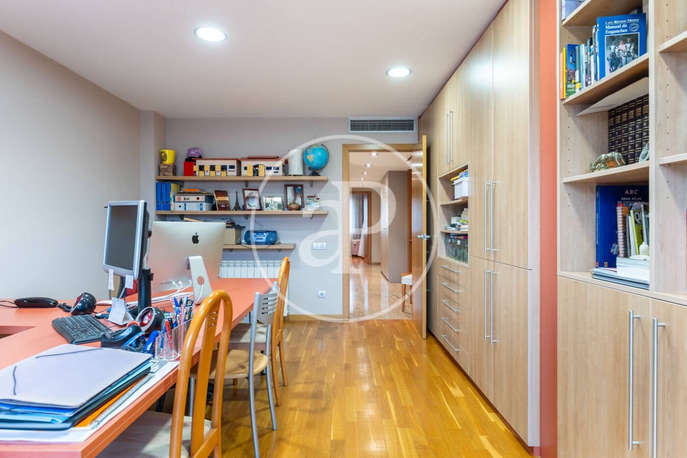 6 soveværelse Villa til salg i Sabadell - € 795.000 (Ref: 8874685)