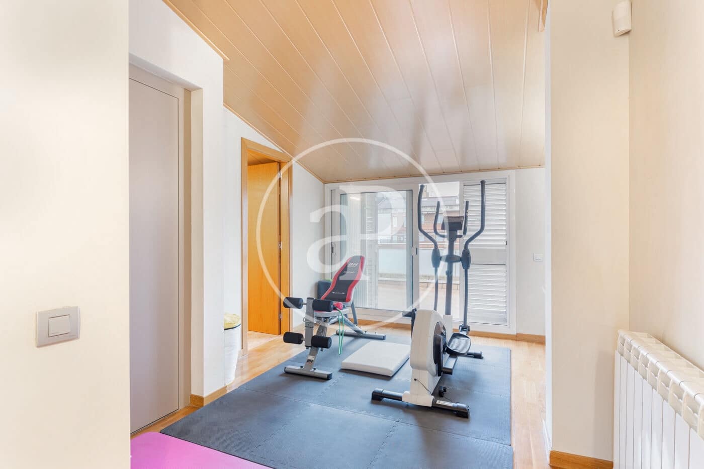 6 soveværelse Villa til salg i Sabadell - € 795.000 (Ref: 8874685)