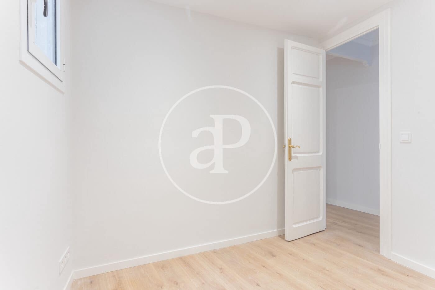 Apartamento de 3 habitaciones en Barcelona ciudad en venta - 359.000 € (Ref: 8874688)