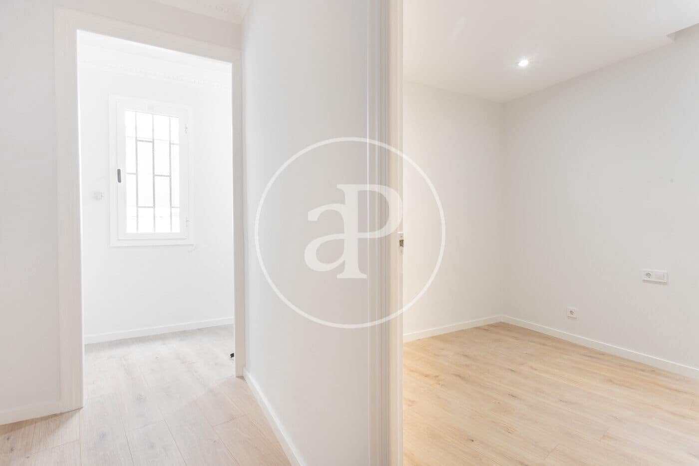 Apartamento de 3 habitaciones en Barcelona ciudad en venta - 359.000 € (Ref: 8874688)