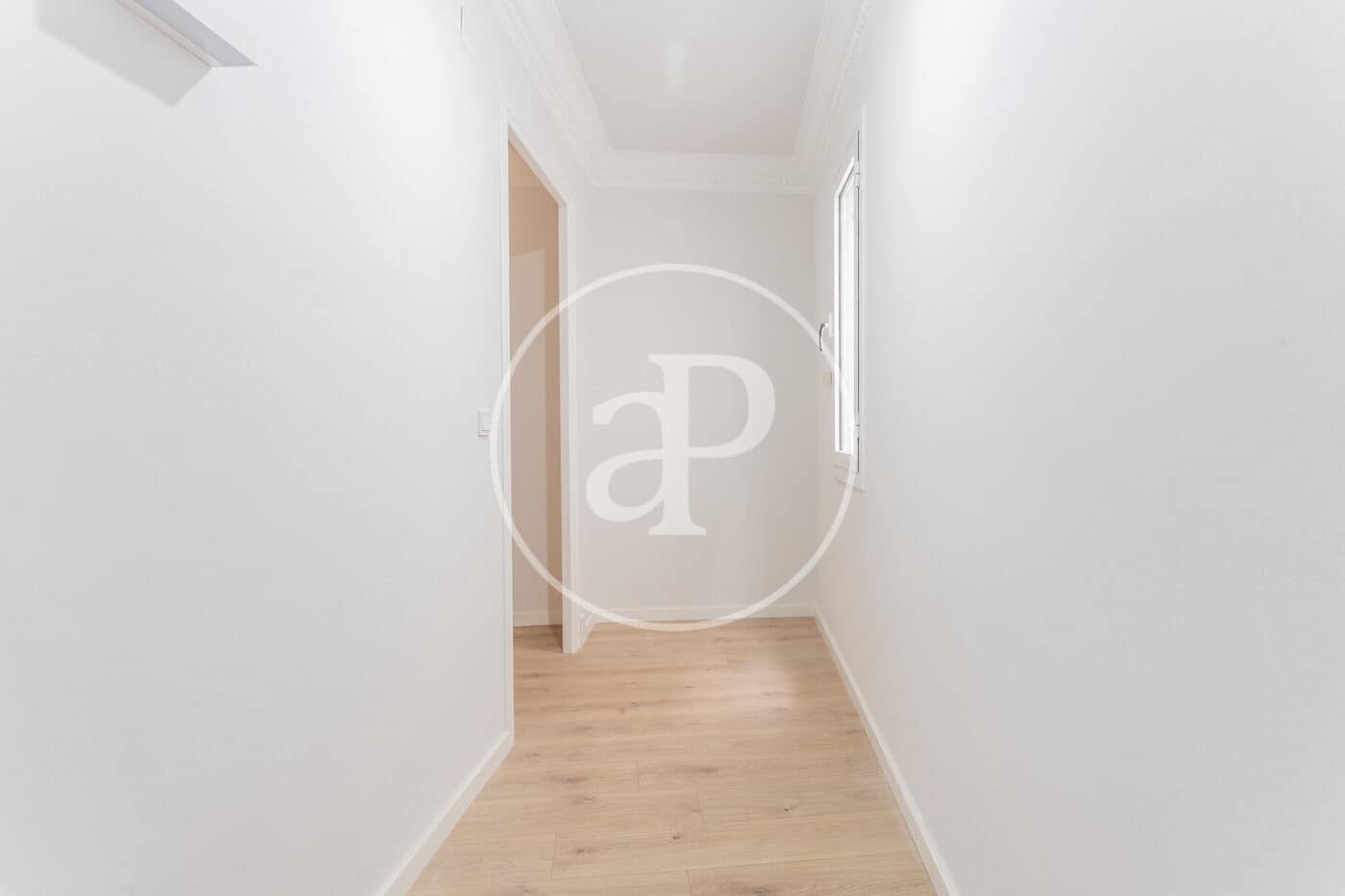 Apartamento de 3 habitaciones en Barcelona ciudad en venta - 359.000 € (Ref: 8874688)