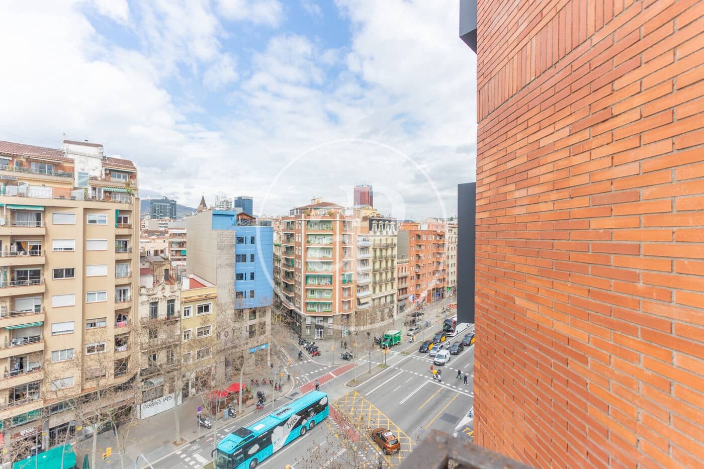 Apartamento de 3 habitaciones en Barcelona ciudad en venta - 359.000 € (Ref: 8874688)
