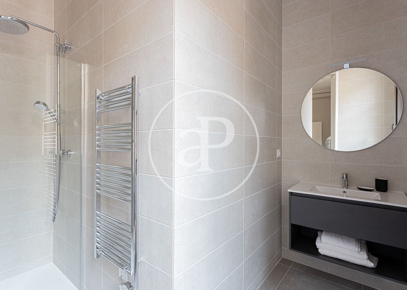 2 camera da letto Appartamento da affittare in Barcelona citta - 3.900 € (Rif: 8880079)