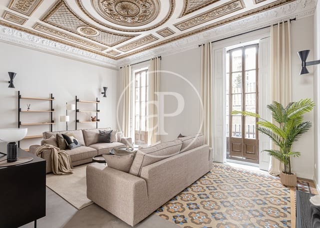 2 soveværelse Lejlighed til leje i El Barri Gòtic, Barcelona by - € 4.500 (Ref: 8880080)