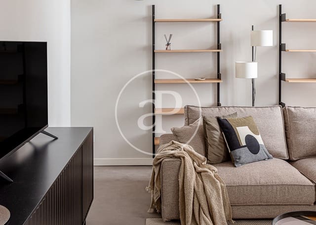 2 sovrum Lägenhet att hyra i El Barri Gòtic, Barcelona stad - 4 650 € (Ref: 8880080)