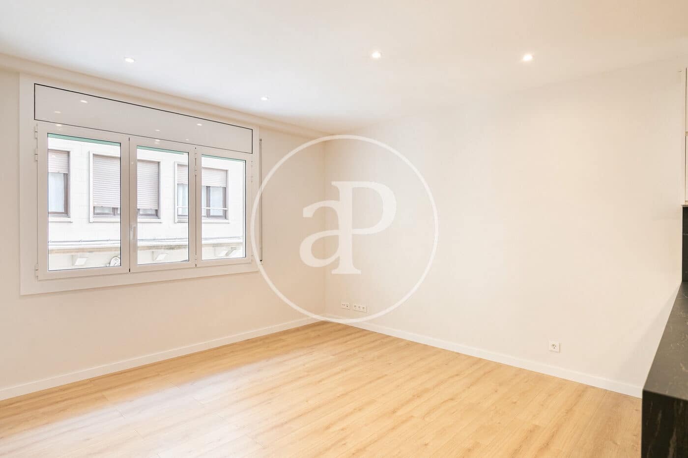 4 makuuhuone Huoneisto myytävänä paikassa Barcelona kaupunki - 659 000 € (Ref: 8884308)