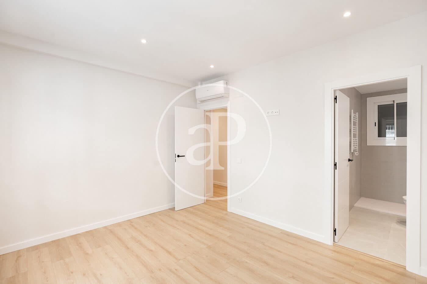 4 makuuhuone Huoneisto myytävänä paikassa Barcelona kaupunki - 659 000 € (Ref: 8884308)