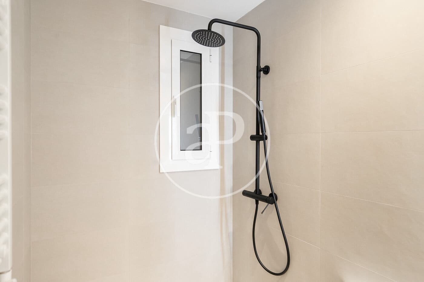 4 makuuhuone Huoneisto myytävänä paikassa Barcelona kaupunki - 659 000 € (Ref: 8884308)