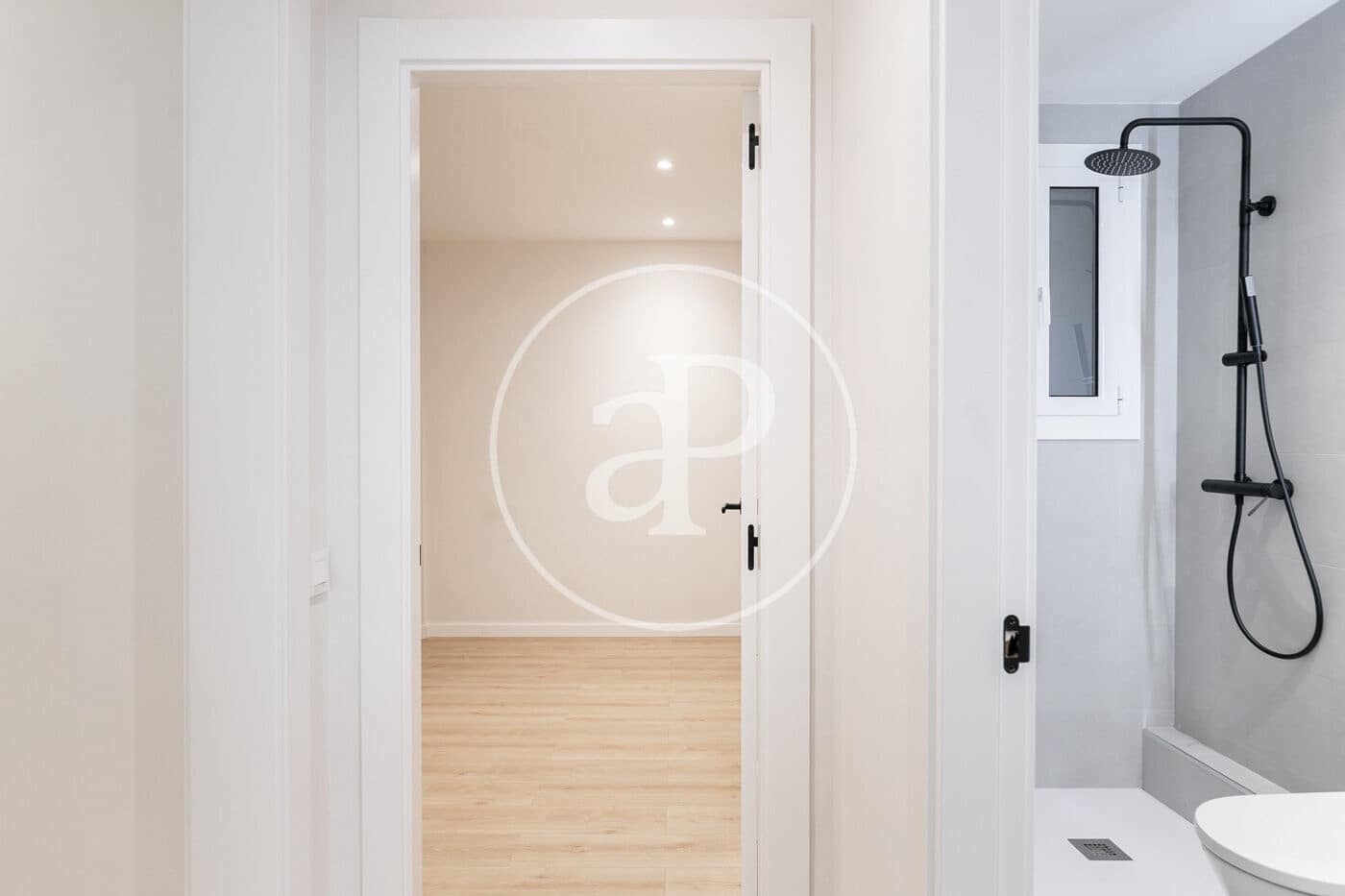 4 makuuhuone Huoneisto myytävänä paikassa Barcelona kaupunki - 659 000 € (Ref: 8884308)