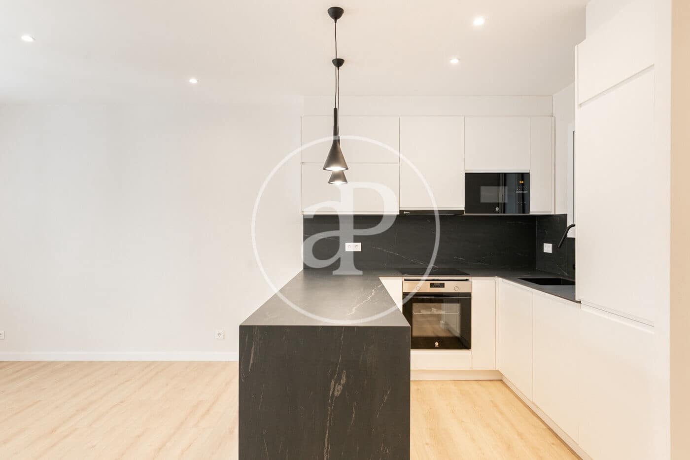 4 makuuhuone Huoneisto myytävänä paikassa Barcelona kaupunki - 659 000 € (Ref: 8884308)