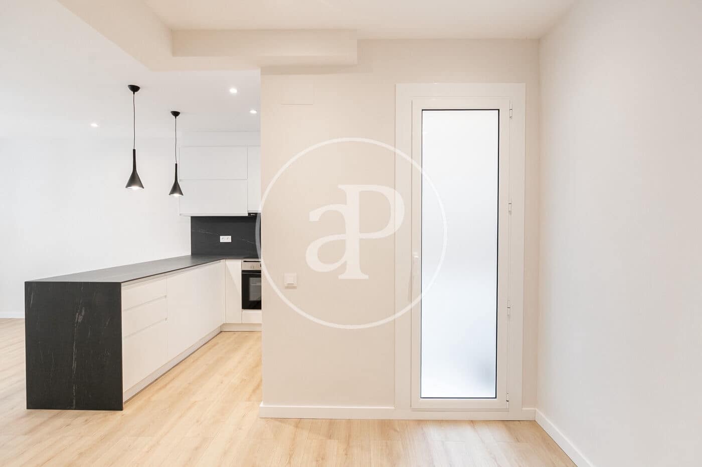 4 makuuhuone Huoneisto myytävänä paikassa Barcelona kaupunki - 659 000 € (Ref: 8884308)