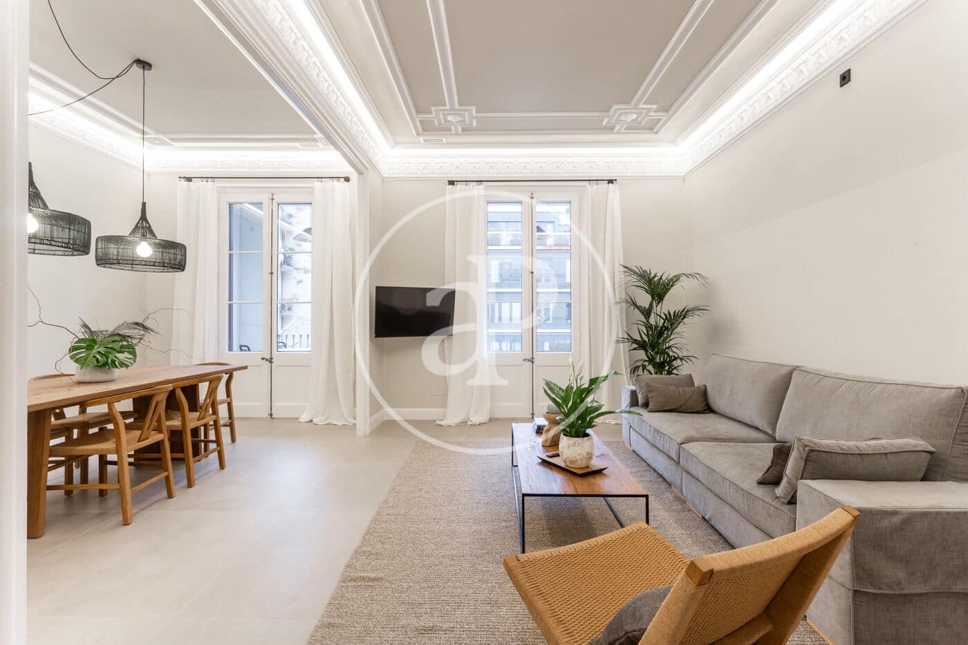 4 quarto Apartamento para arrendar em Barcelona cidade - 7 835 € (Ref: 8886231)