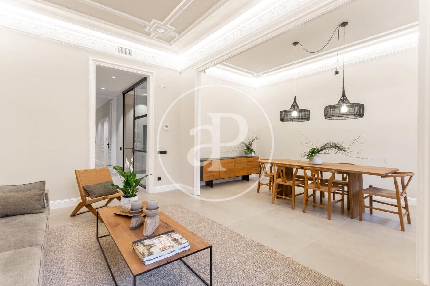 4 quarto Apartamento para arrendar em Barcelona cidade - 7 835 € (Ref: 8886231)