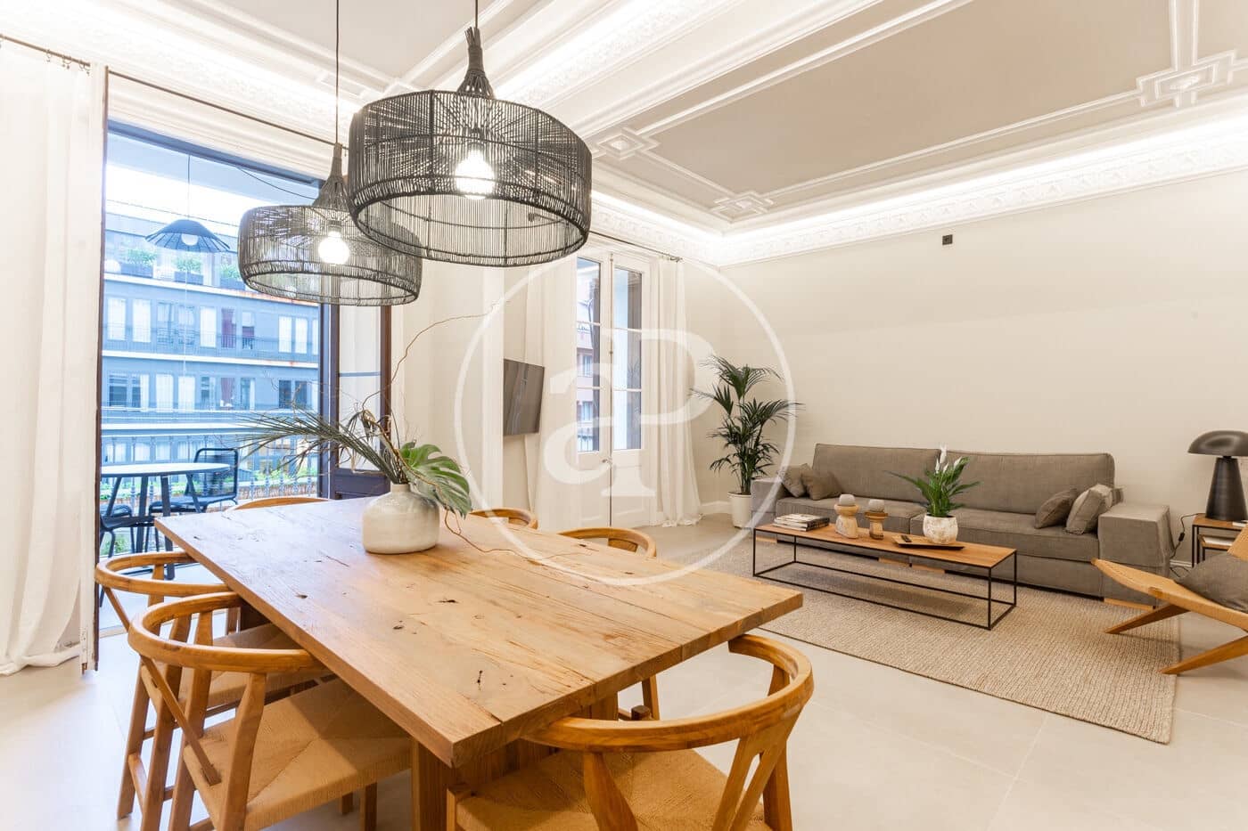 4 quarto Apartamento para arrendar em Barcelona cidade - 7 835 € (Ref: 8886231)