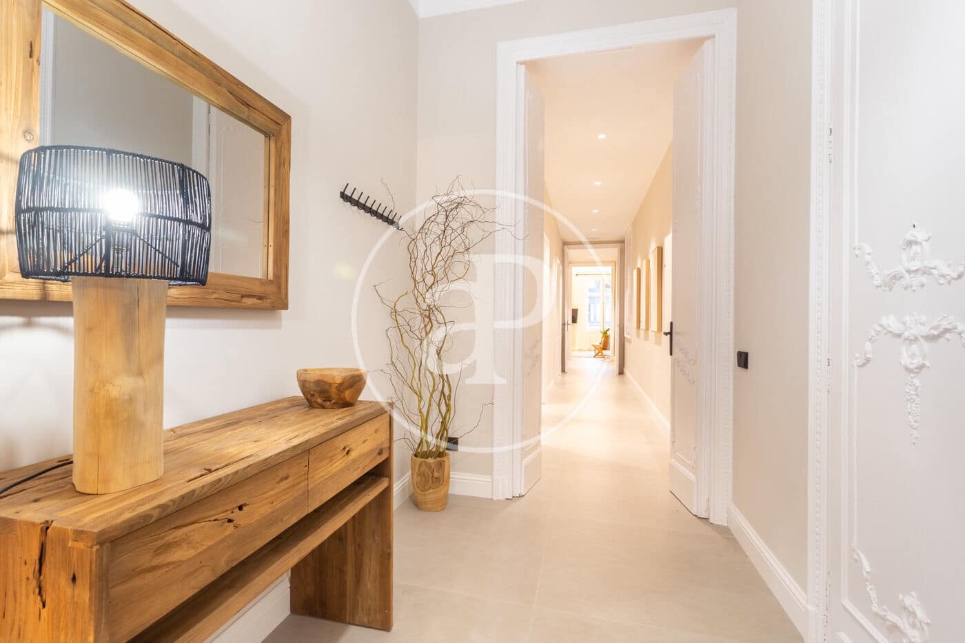 4 quarto Apartamento para arrendar em Barcelona cidade - 7 835 € (Ref: 8886231)