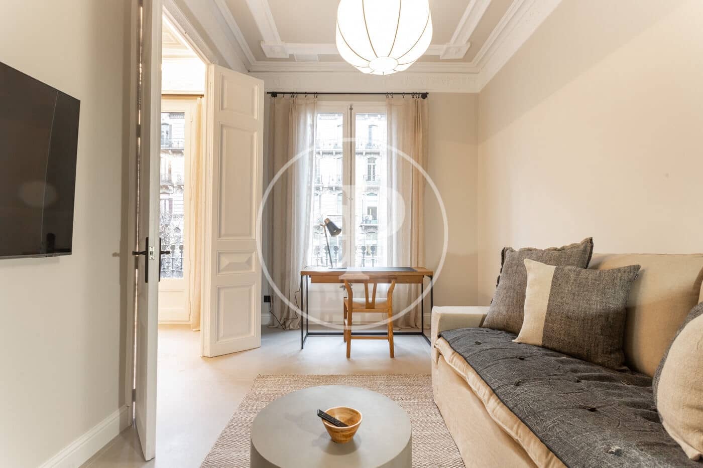 4 quarto Apartamento para arrendar em Barcelona cidade - 7 835 € (Ref: 8886231)