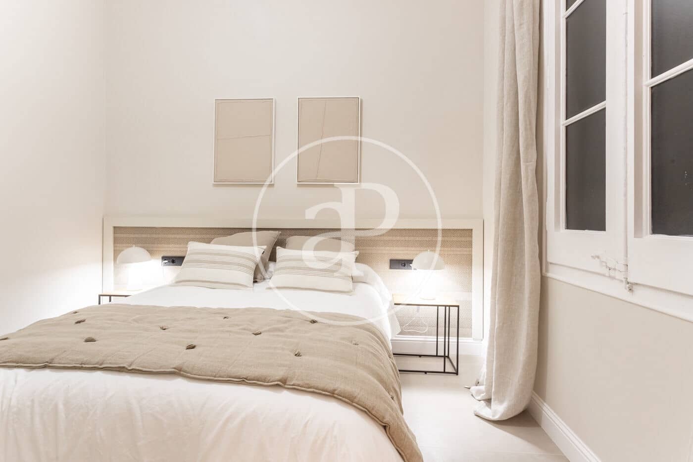 4 quarto Apartamento para arrendar em Barcelona cidade - 7 835 € (Ref: 8886231)