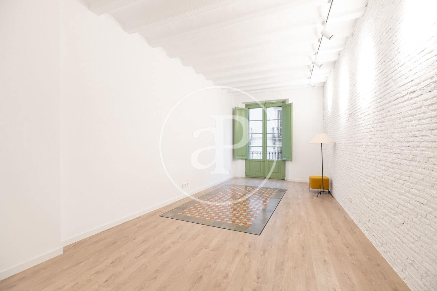 3 slaapkamer Appartement te huur in Barcelona stad - € 3.100 (Ref: 8888591)
