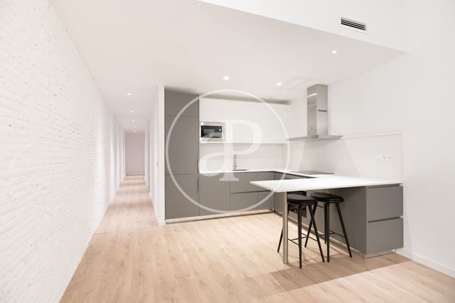 3 slaapkamer Appartement te huur in El Barri Gòtic, Barcelona stad - € 3.100 (Ref: 8888591)