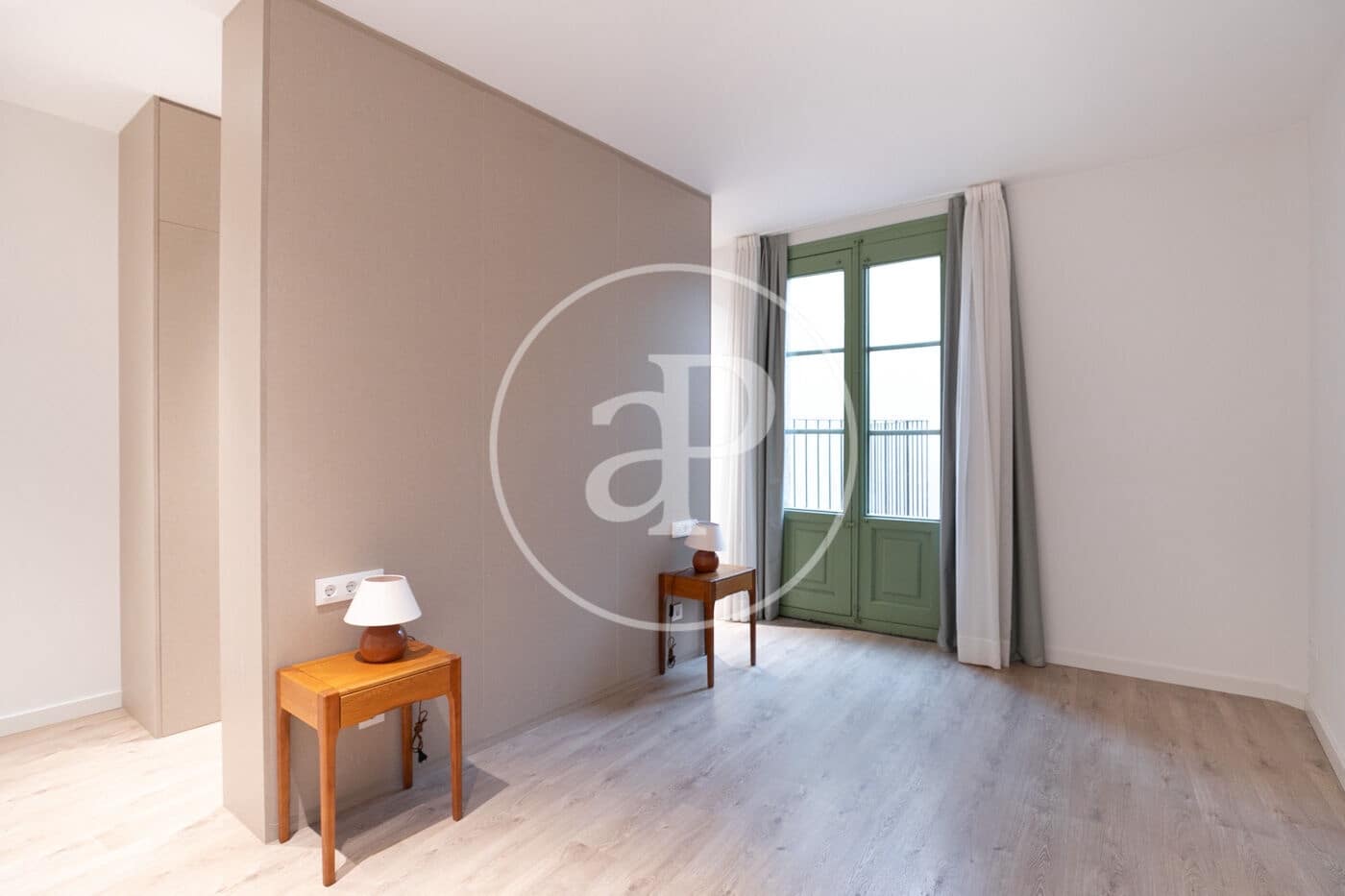 3 slaapkamer Appartement te huur in Barcelona stad - € 3.100 (Ref: 8888591)