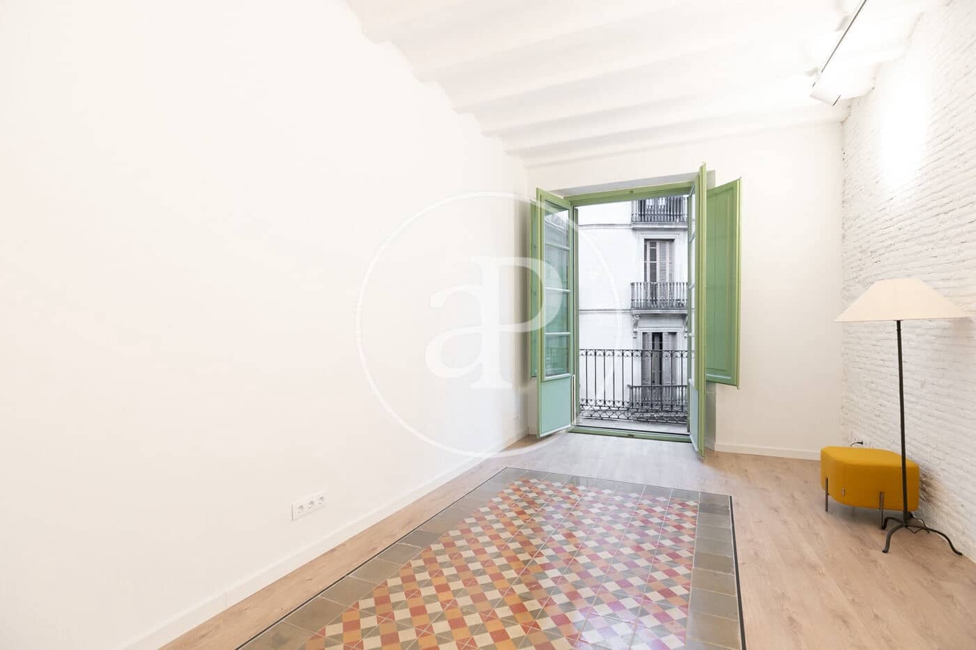 3 slaapkamer Appartement te huur in Barcelona stad - € 3.100 (Ref: 8888591)