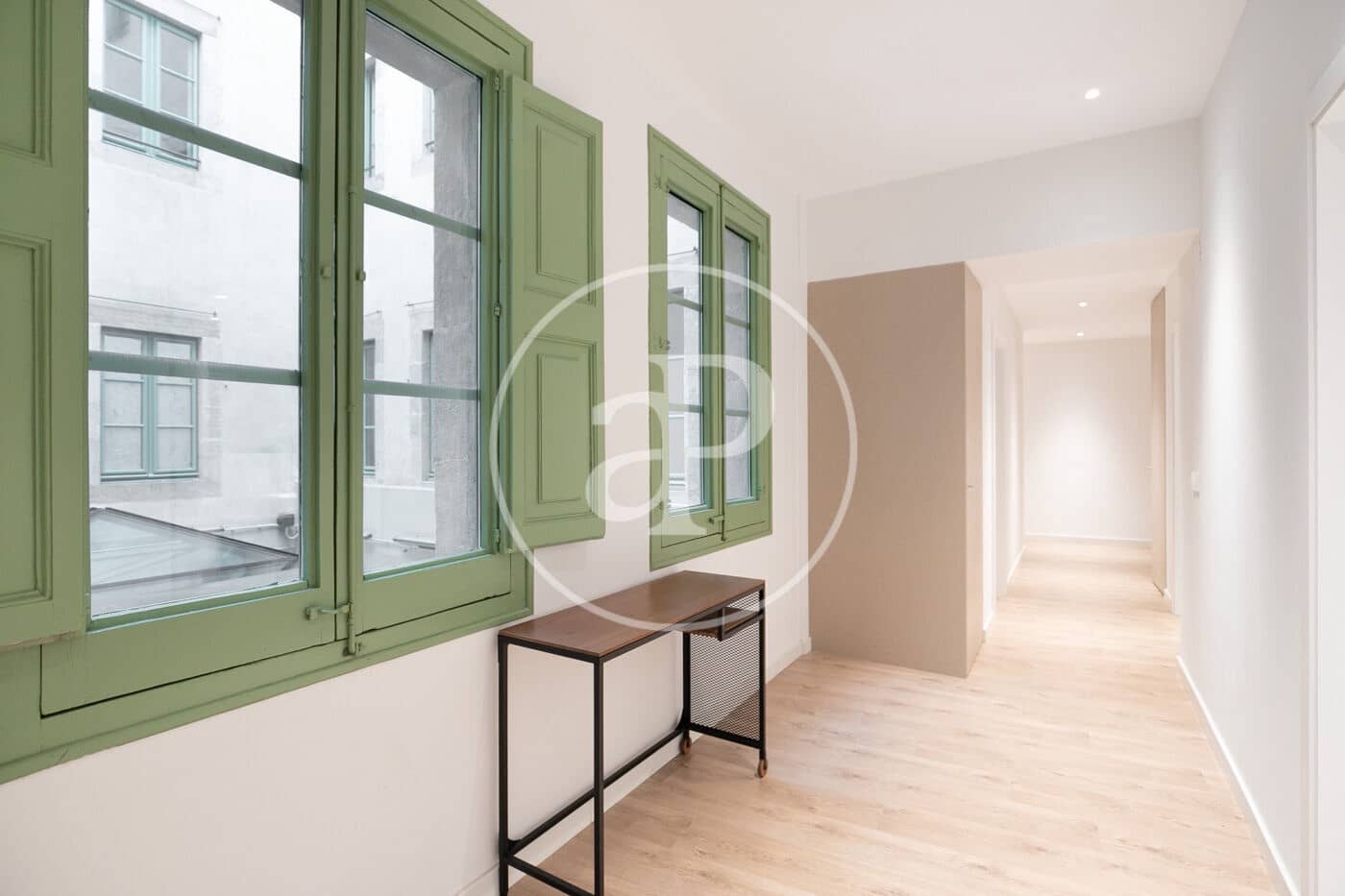 3 slaapkamer Appartement te huur in Barcelona stad - € 3.100 (Ref: 8888591)