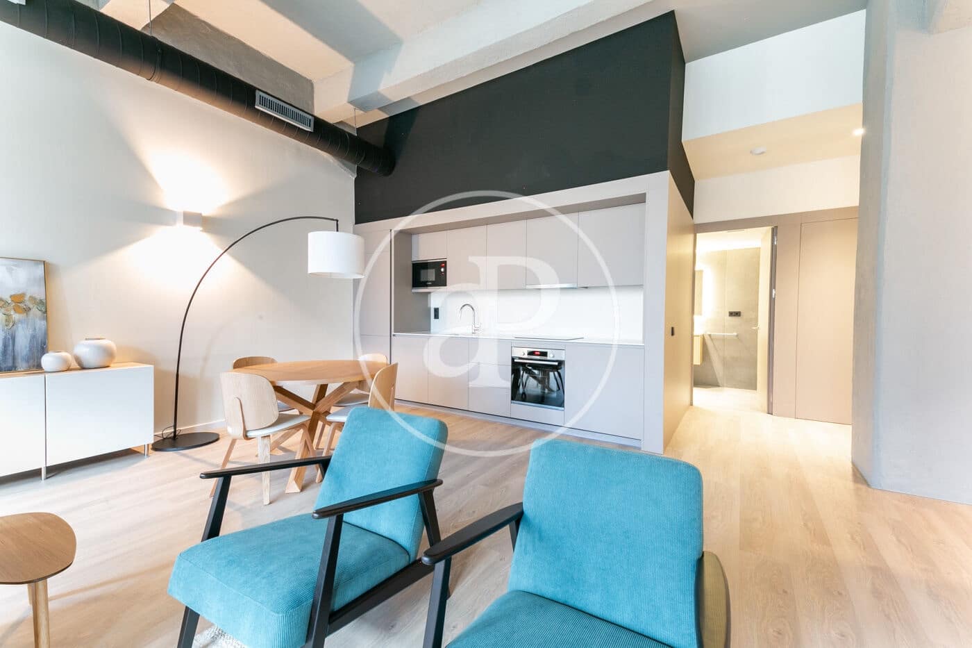 1 soverom Leilighet til leie i Barcelona by med svømmebasseng - € 2 340 (Ref: 8888595)