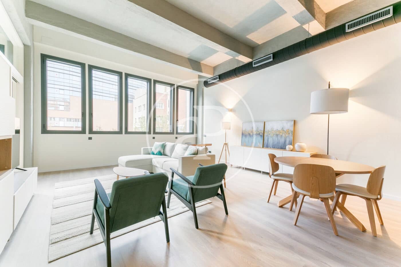1 soverom Leilighet til leie i Barcelona by med svømmebasseng - € 2 340 (Ref: 8888595)