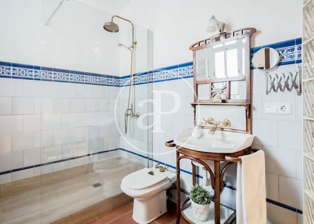 1 Zimmer Apartment zu verkaufen in El Poble Sec, Barcelona Stadt - 500.000 € (Ref: 8888599)