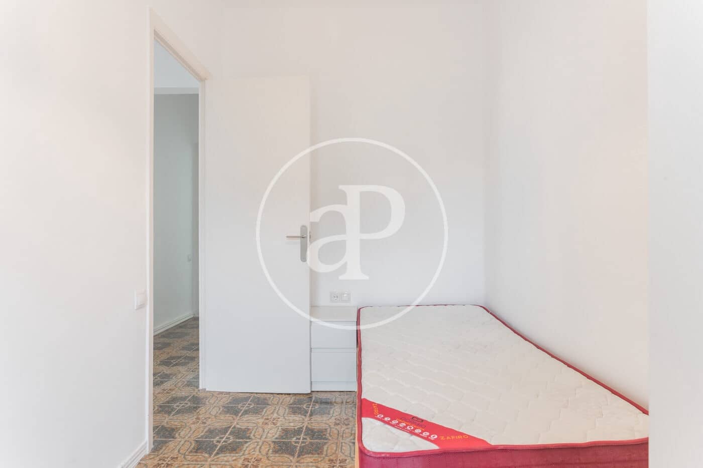 3 sovrum Lägenhet att hyra i Barcelona stad - 2 300 € (Ref: 8893353)