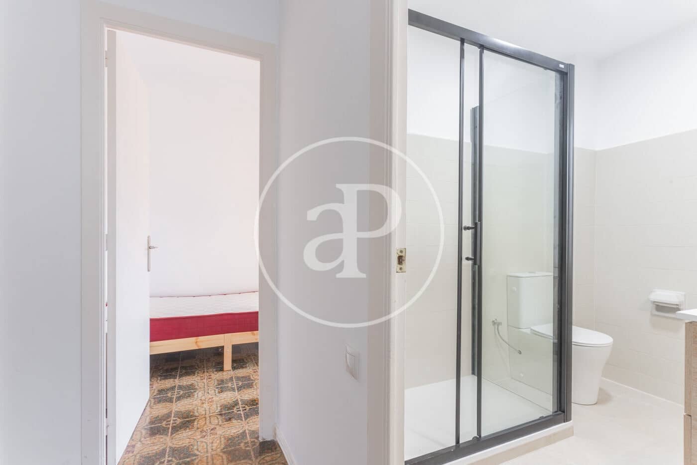 3 sovrum Lägenhet att hyra i Barcelona stad - 2 300 € (Ref: 8893353)