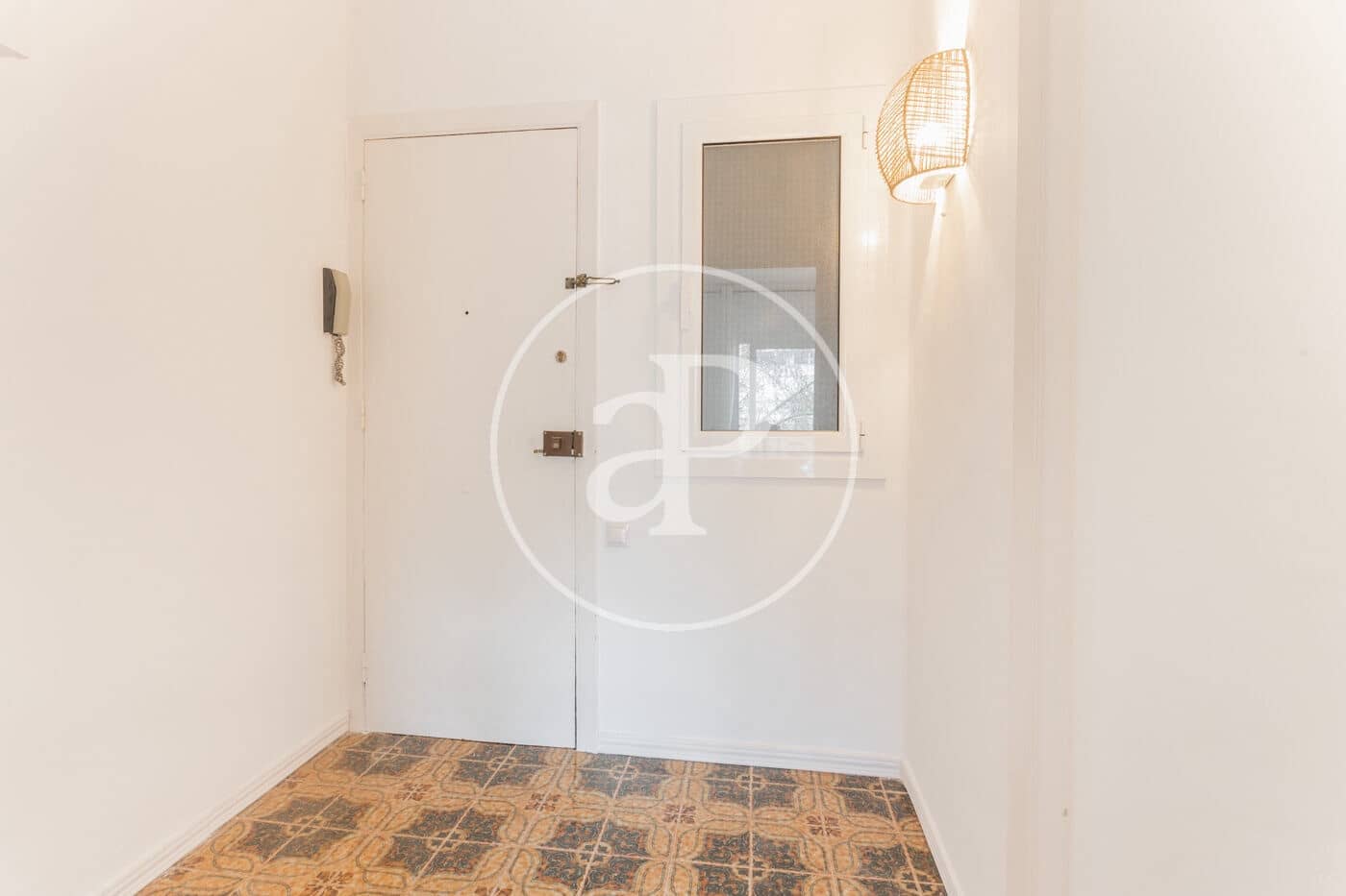 3 sovrum Lägenhet att hyra i Barcelona stad - 2 300 € (Ref: 8893353)