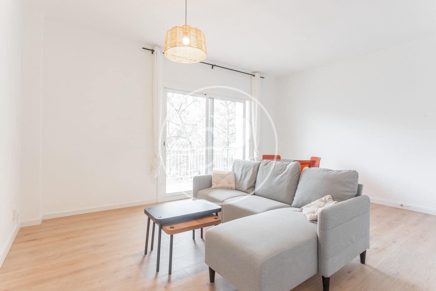 3 sovrum Lägenhet att hyra i Barcelona stad - 2 300 € (Ref: 8893353)