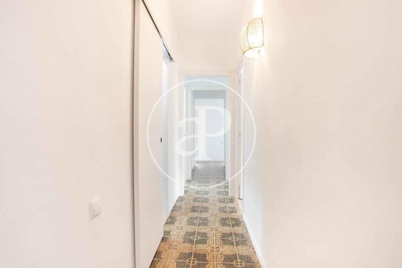 3 sovrum Lägenhet att hyra i Barcelona stad - 2 300 € (Ref: 8893353)