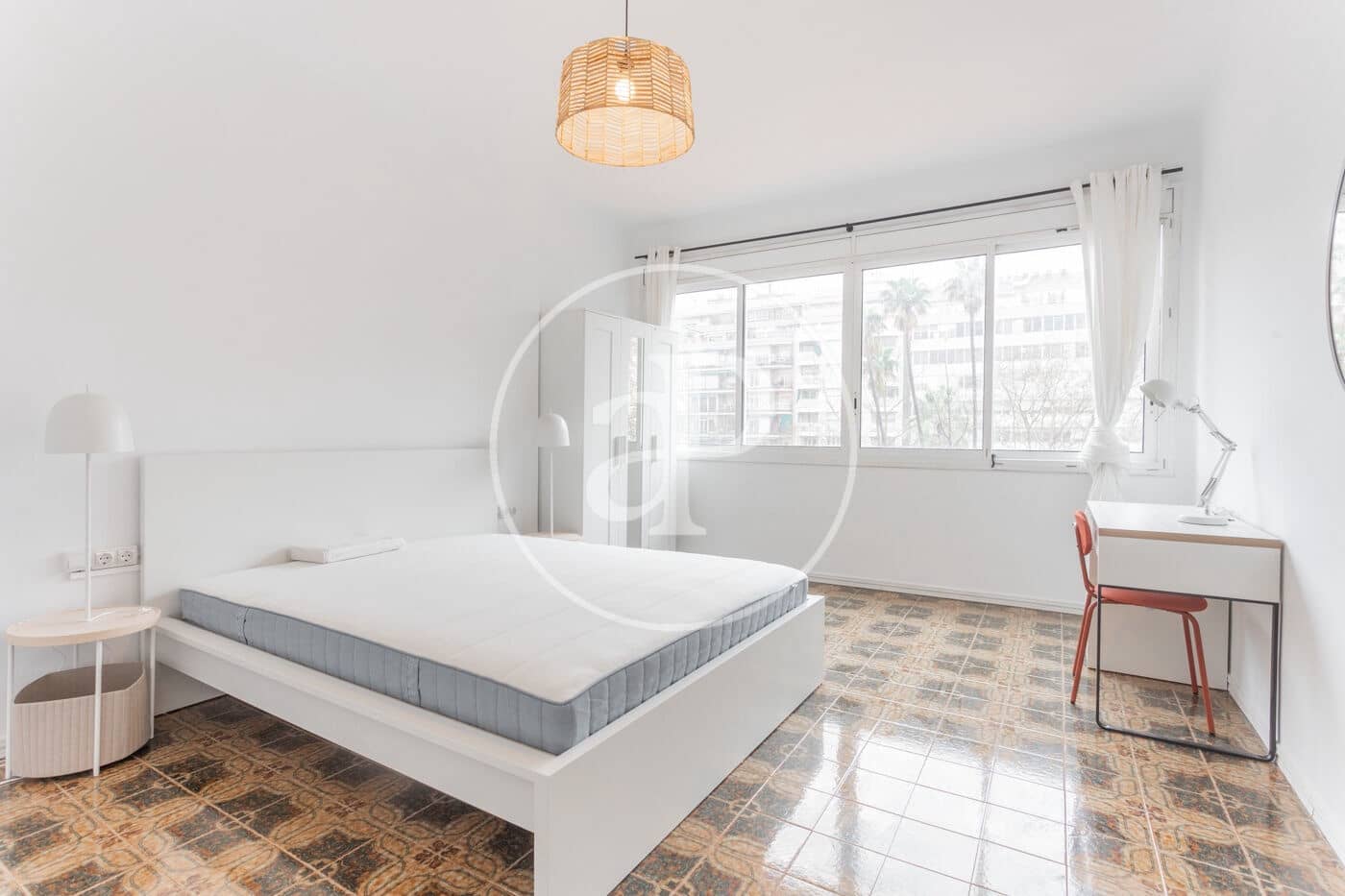 3 sovrum Lägenhet att hyra i Barcelona stad - 2 300 € (Ref: 8893353)
