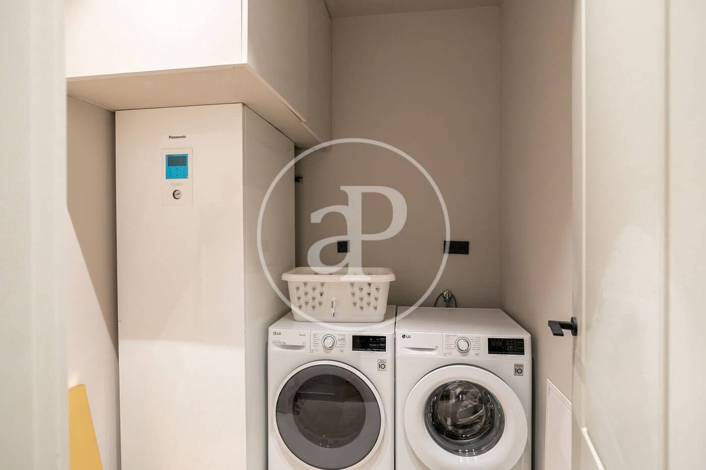 Apartamento de 2 habitaciones en Barcelona ciudad en venta - 945.000 € (Ref: 8897082)