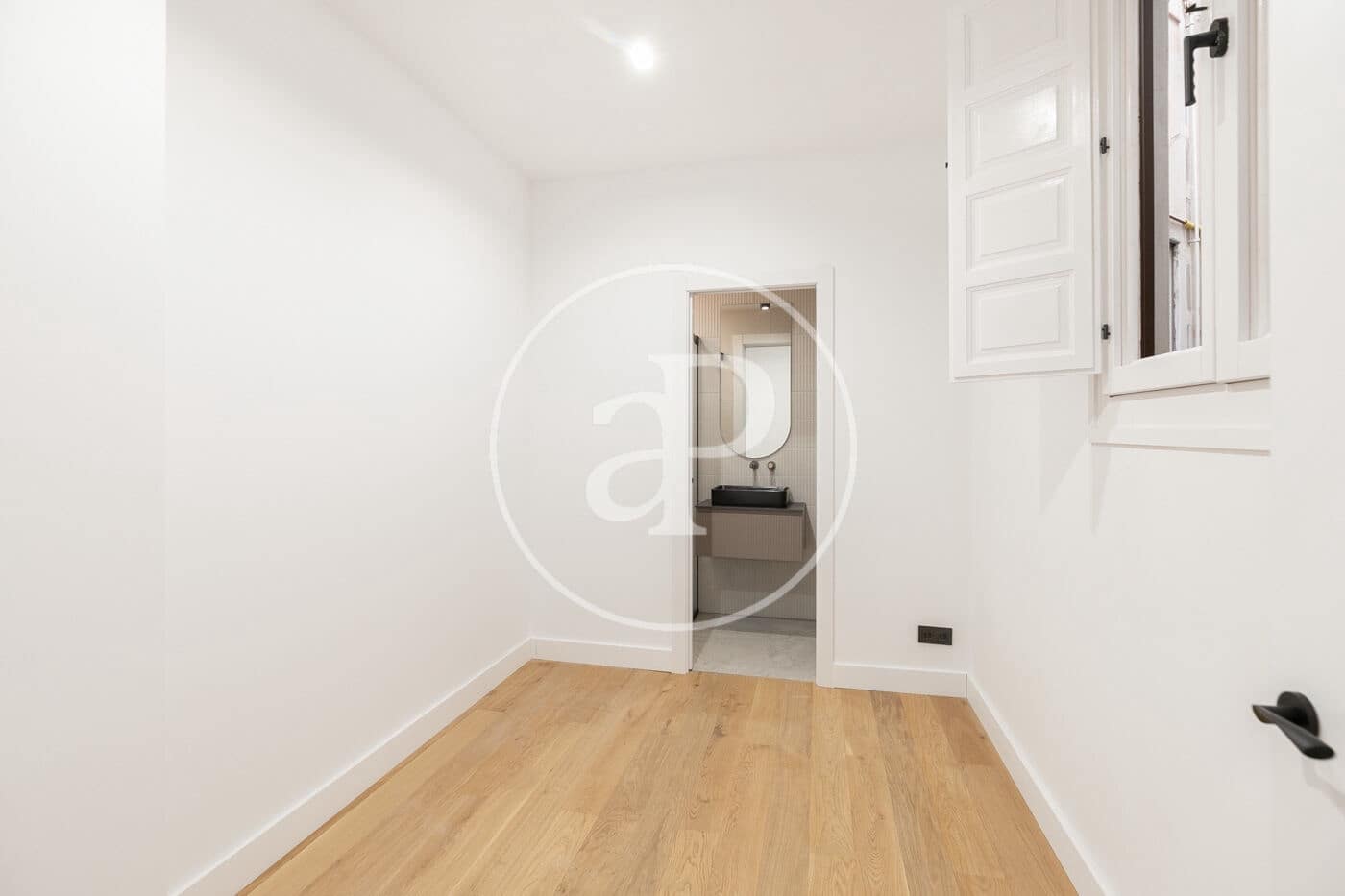 Leilighet til salgs i Barcelona by - € 1 100 000 (Ref: 8900384)