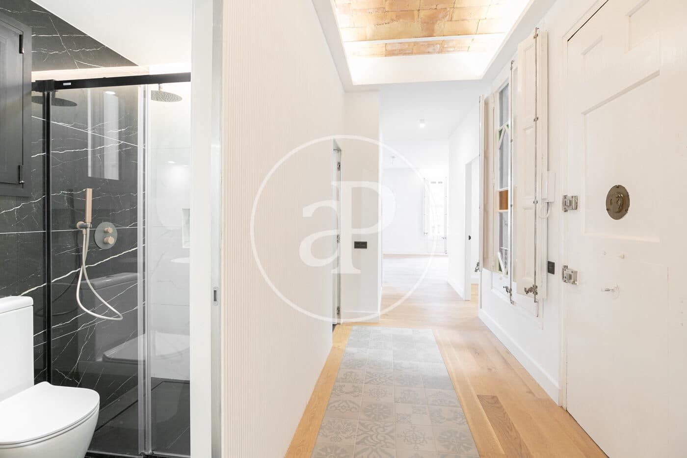 Leilighet til salgs i Barcelona by - € 1 100 000 (Ref: 8900384)