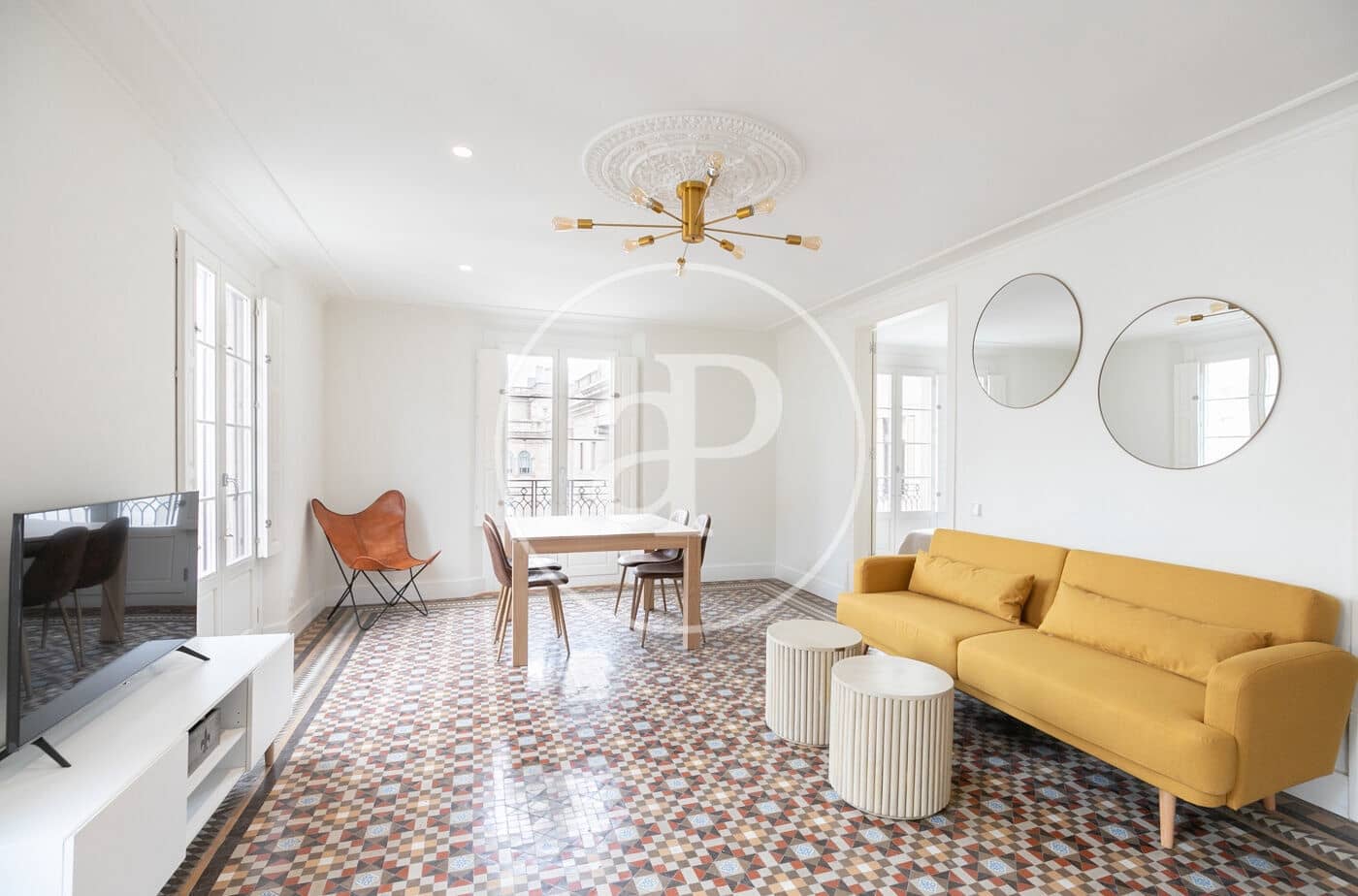 3 quarto Apartamento para arrendar em Barcelona cidade - 2 500 € (Ref: 8902305)